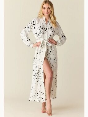 MASONgrey Skyler Cloud Jersey Banded Long Robe Size Medium in White Stars